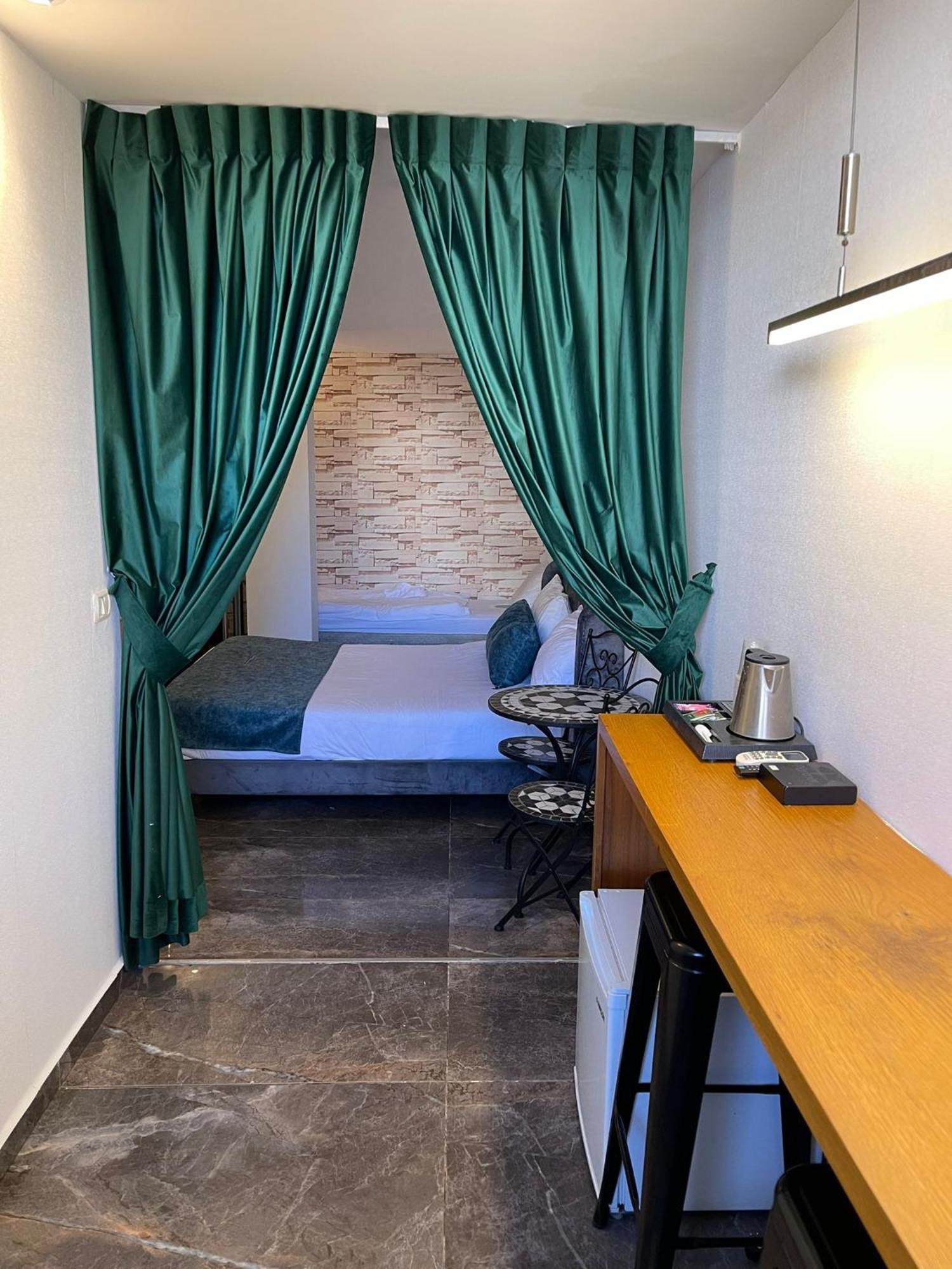 Lago Suites Hotel Jerusalem Exteriör bild
